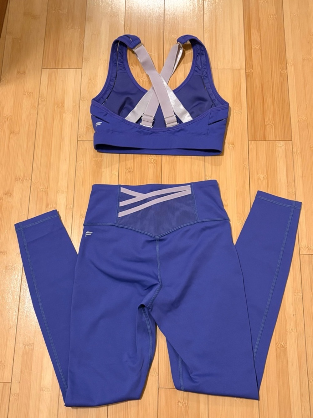 Fabletics Purple High-Waist Active Leggings High Impact Sports Bra Set Size XS - Picture 2 of 7